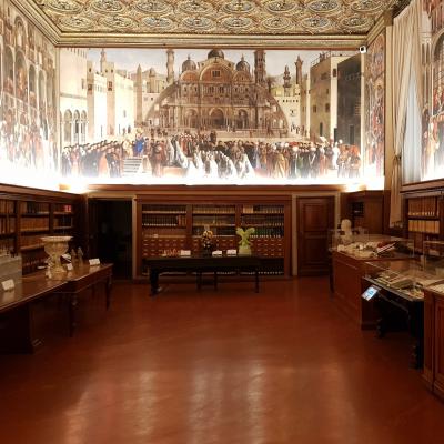 Blick in den Herbergs-Raum der Scuola Grande di San Marco